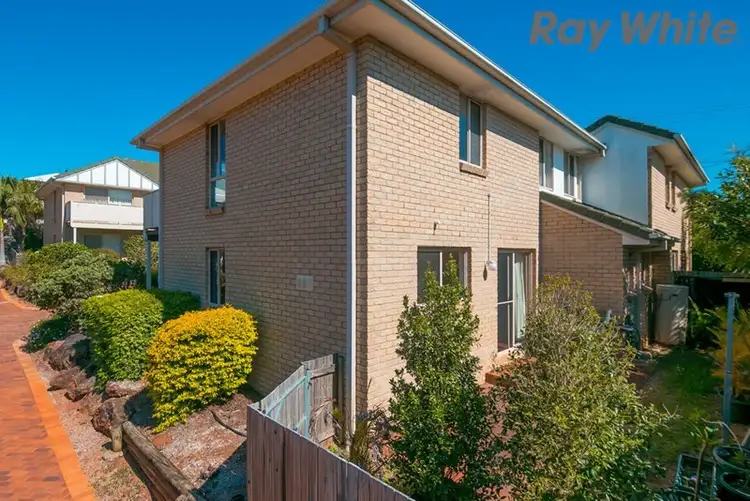 Main view of Homely townhouse listing, 2/46-52 Longland Street, Cleveland QLD 4163