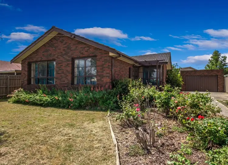 44 Gillespie Road, St Albans VIC 3021