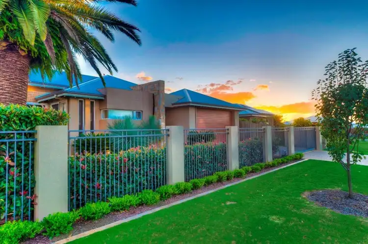 14 Stedman Street, Middle Ridge QLD 4350