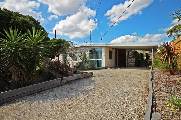 19 Third Avenue, Chelsea Heights VIC 3196