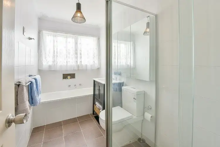 Seventh view of Homely house listing, 8 Polwarth Close, Bradbury NSW 2560