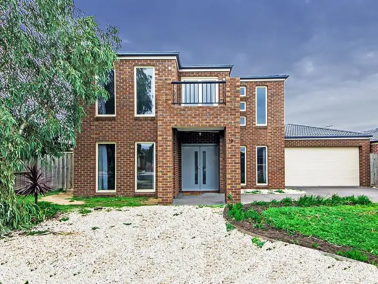 Second view of Homely house listing, 10 Faircroft Place, Tarneit VIC 3029