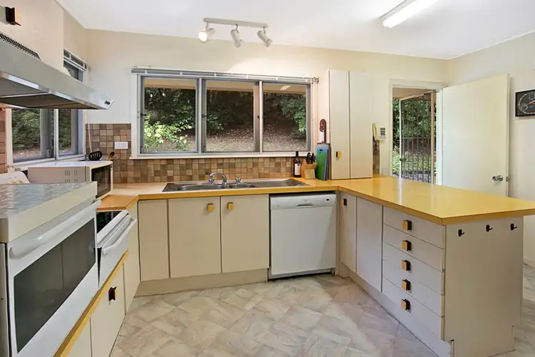 Sixth view of Homely house listing, 94 Burbong Street, Chapel Hill QLD 4069