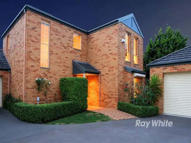 Second view of Homely townhouse listing, 3/19 Earls Court, Wantirna South VIC 3152