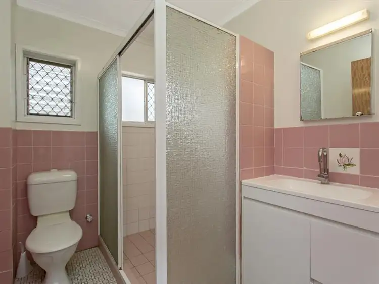 Sixth view of Homely unit listing, 6/33 William Street, Mermaid Beach QLD 4218