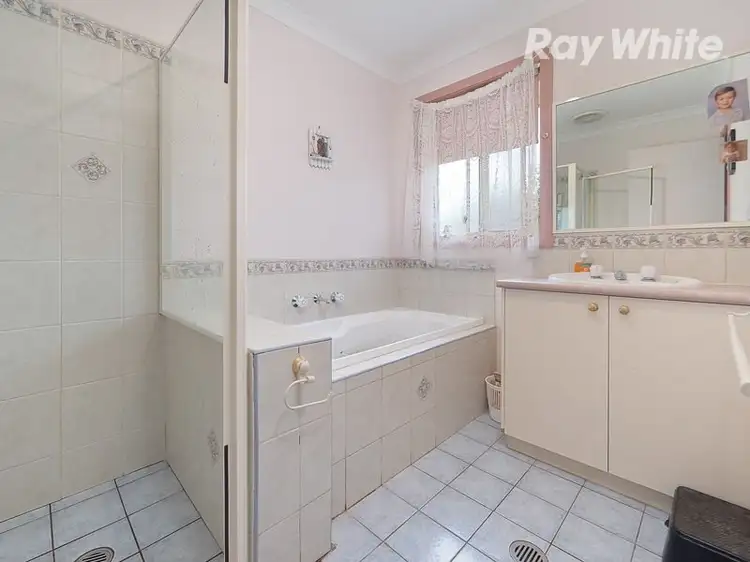 Sixth view of Homely house listing, 42 Larmer Street, Howlong NSW 2643