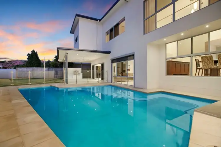 Second view of Homely house listing, 32 Calliope Circuit, Murarrie QLD 4172