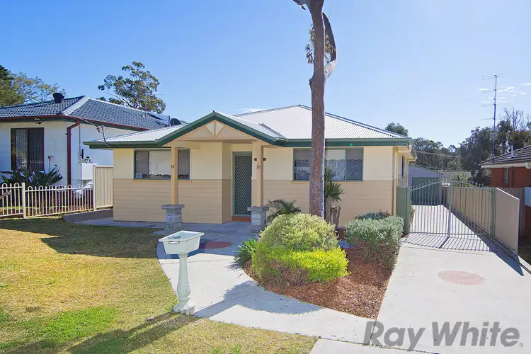 25 Restlea Avenue