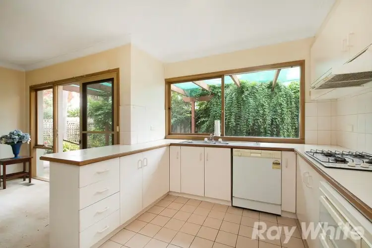 Fifth view of Homely unit listing, 14a Vunabere Avenue, Bentleigh VIC 3204