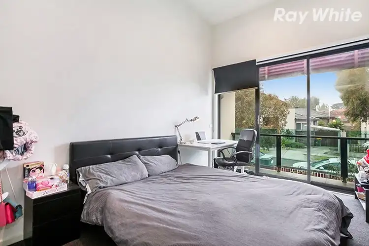 Fifth view of Homely townhouse listing, 4 Karl Court, Bundoora VIC 3083
