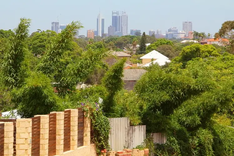 5/174 Collier Road, Embleton WA 6062