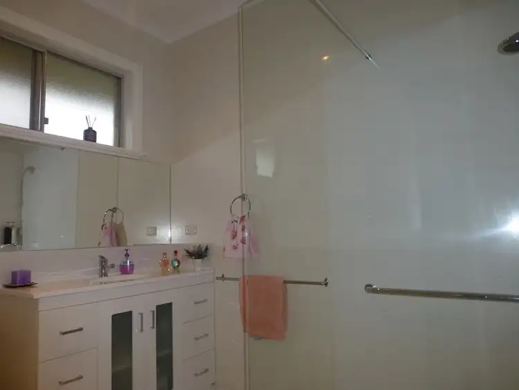 Seventh view of Homely house listing, 35 Annesley Street, Echuca VIC 3564