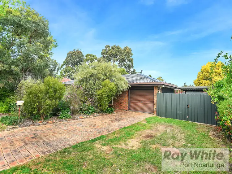 8 Beverley Street, Morphett Vale SA 5162