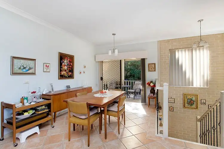 Second view of Homely house listing, 2/21 Solander Avenue, Shell Cove NSW 2529