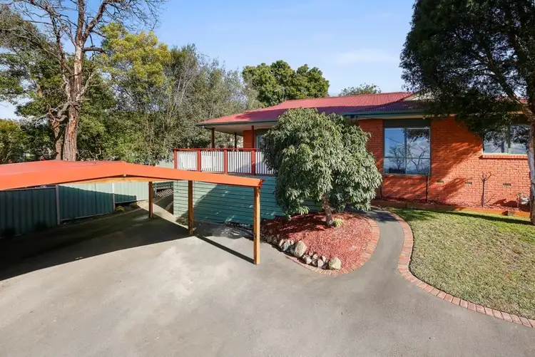 33 Russell Street, Mount Evelyn VIC 3796