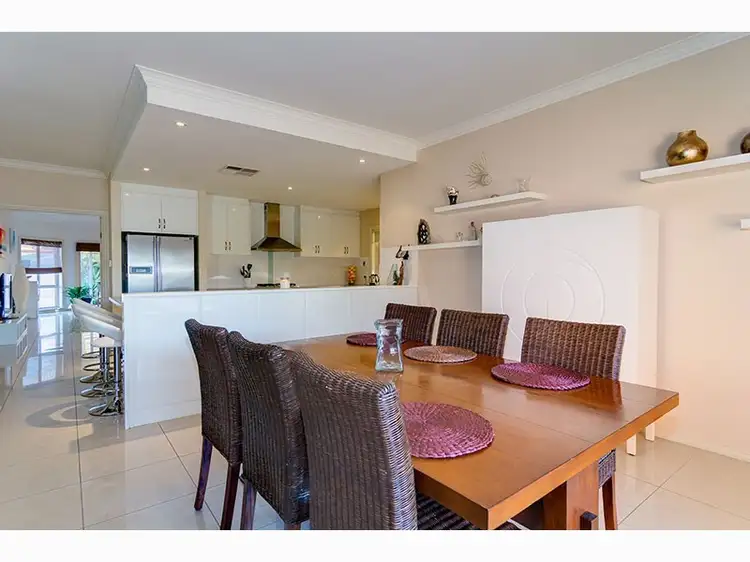 Sixth view of Homely house listing, 4 Hall Crescent, Old Noarlunga SA 5168