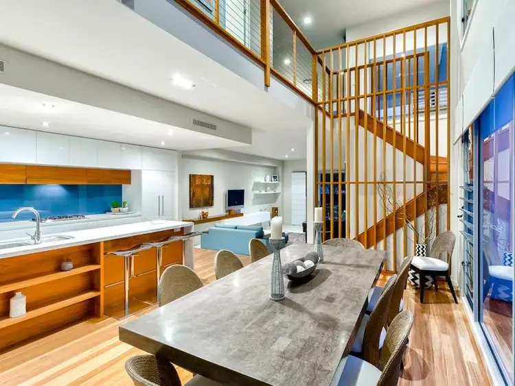 22 Addison Avenue, Bulimba QLD 4171