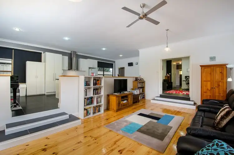 Sixth view of Homely house listing, 2 Lasiandra Crescent, Mount Gambier SA 5290