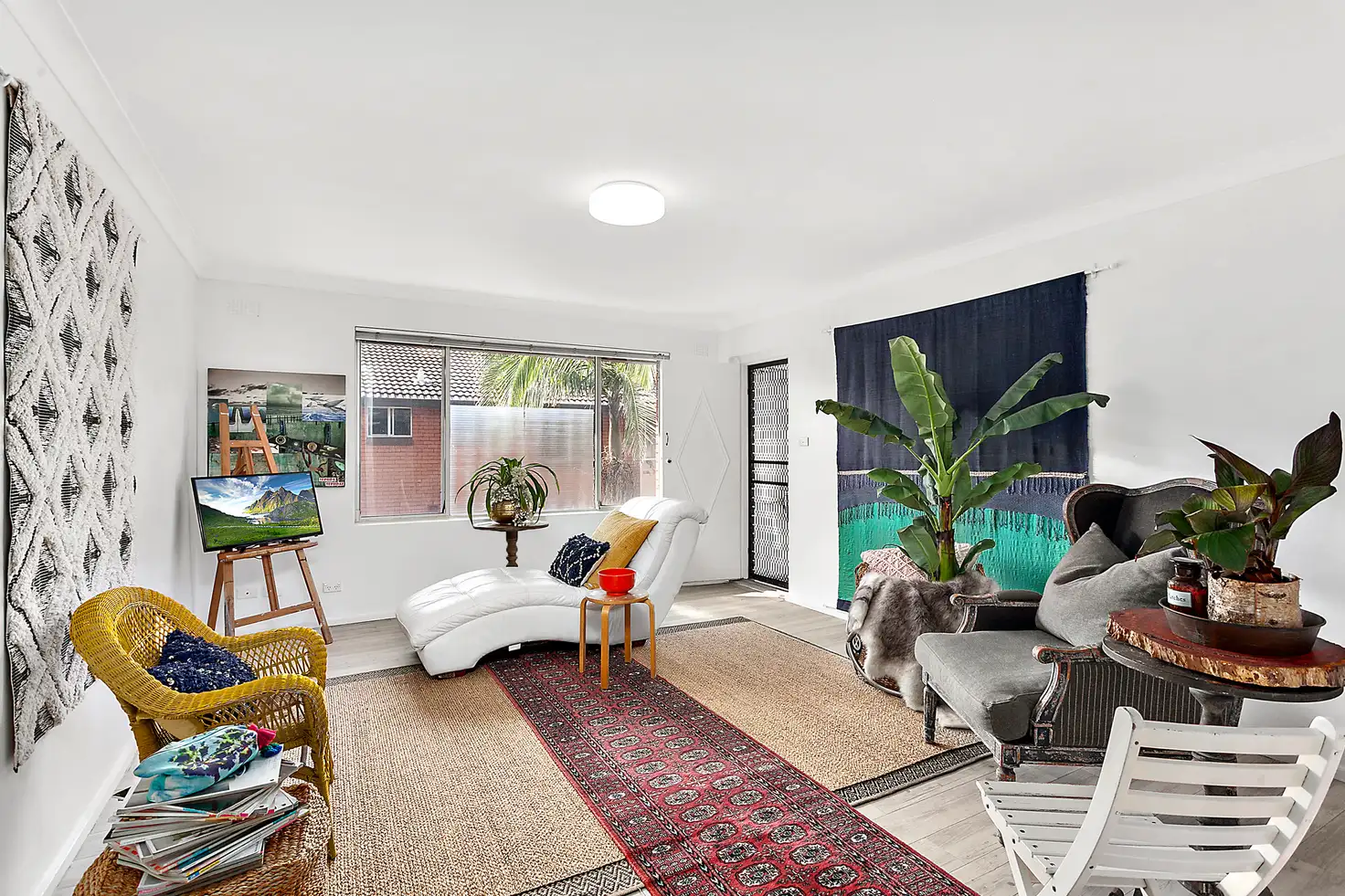 Main view of Homely unit listing, 4/6 Peterborough Avenue, Lake Illawarra NSW 2528