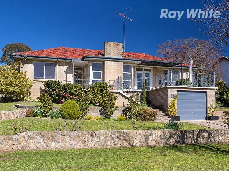 Main view of Homely house listing, 35 Queen Elizabeth Drive, Tallangatta VIC 3700