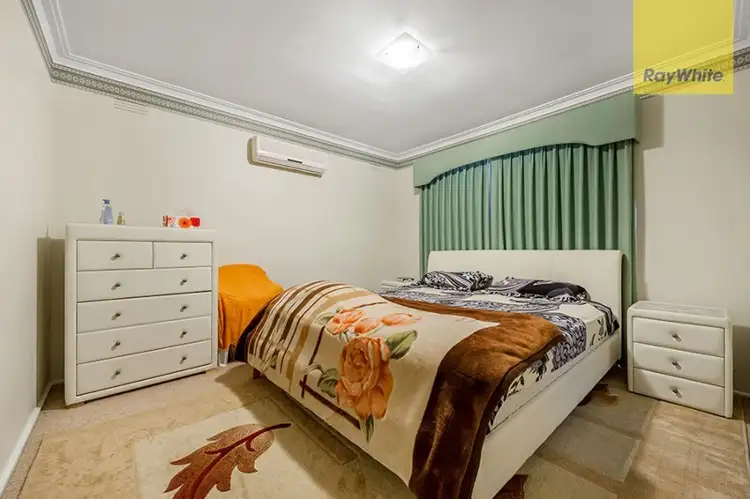 Fifth view of Homely house listing, 16 Riversdale Street, Craigieburn VIC 3064