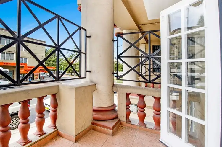 Fifth view of Homely apartment listing, 6/184 Arden Street, Coogee NSW 2034
