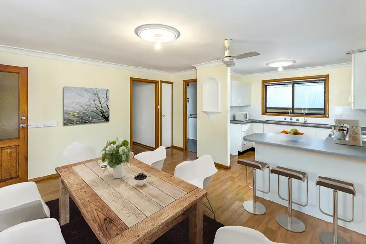 11 McLaren Street, Mount Barker SA 5251