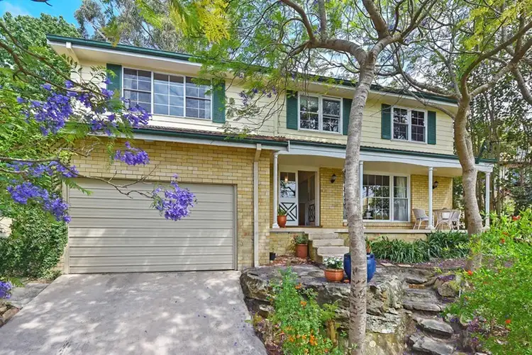15 Chakola Avenue, Hornsby Heights NSW 2077