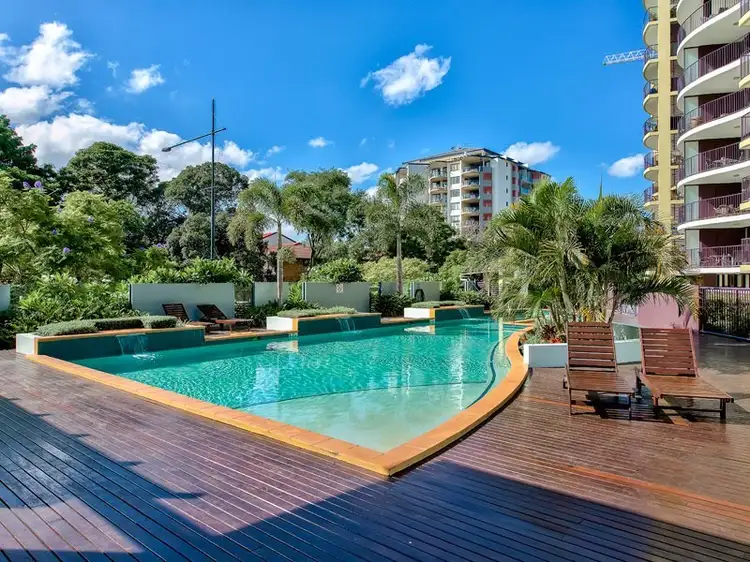 250/32 Patrick Lane, Toowong QLD 4066