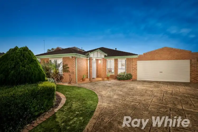 15 Valadero Court, Mill Park VIC 3082