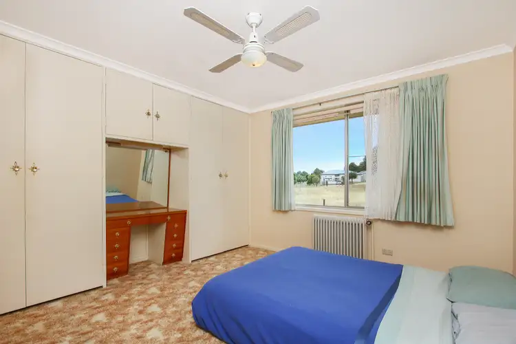 Fifth view of Homely house listing, 37 Laggan Road, Crookwell NSW 2583