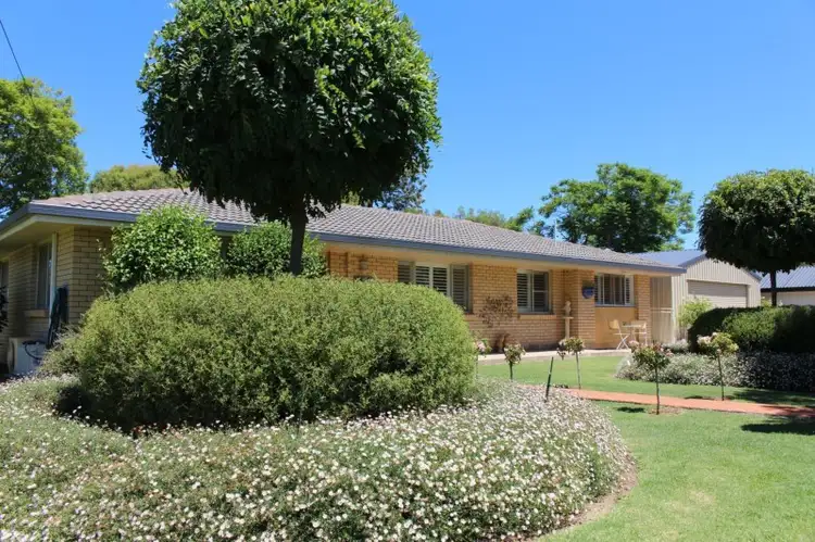 18 Tillet Street, Pittsworth QLD 4356