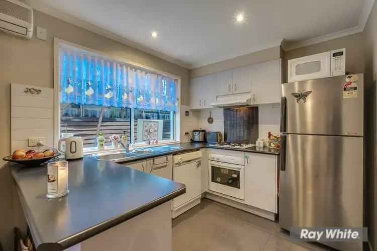 Fifth view of Homely house listing, 15 Ford Court, Truganina VIC 3029