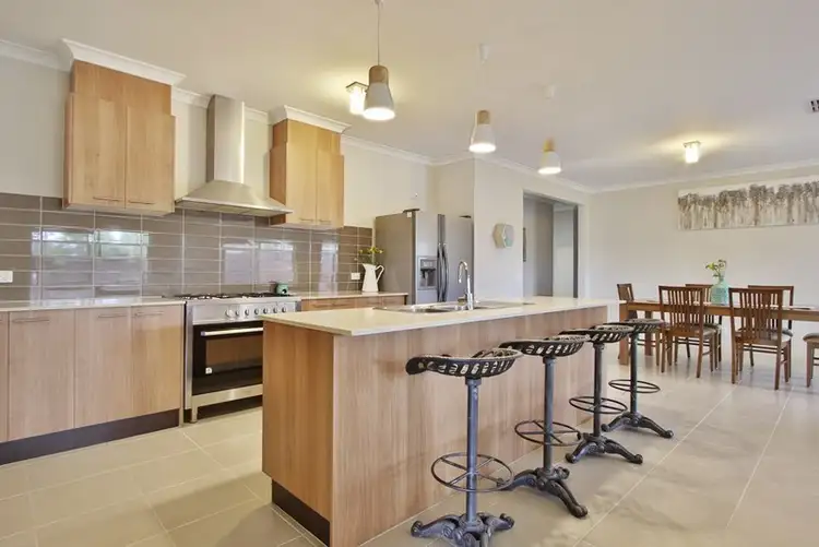 Fifth view of Homely house listing, 8 Mac Knight Wynd, Doreen VIC 3754