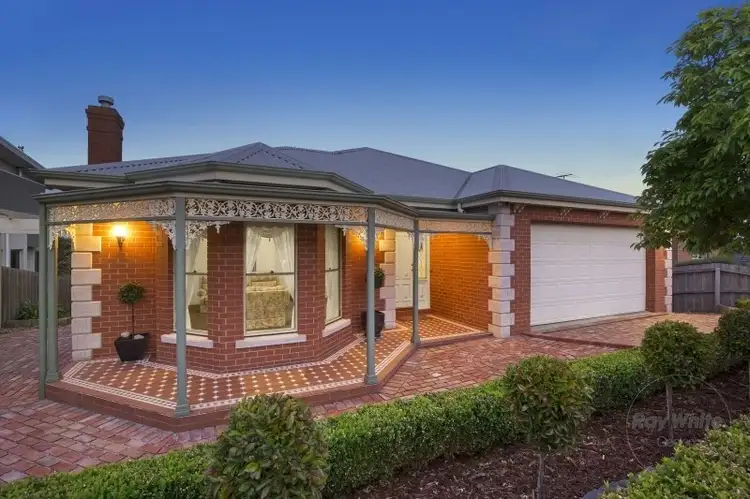 71 Montpellier Drive, Highton VIC 3216