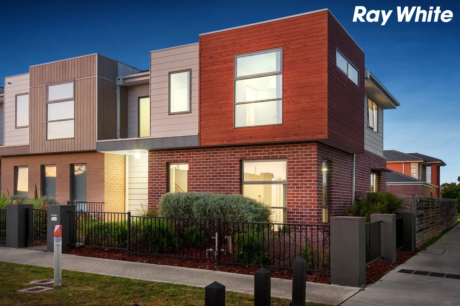 Main view of Homely townhouse listing, 2 Jade Walk, Officer VIC 3809