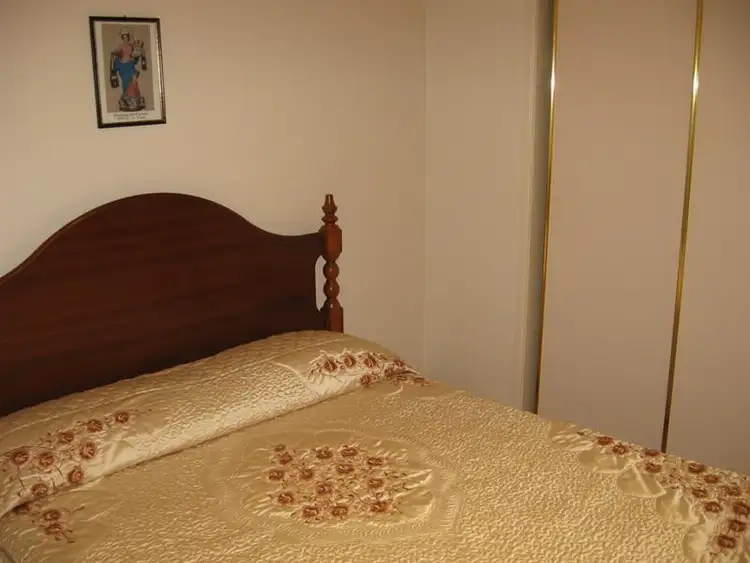 Seventh view of Homely house listing, 2 Leahy Court, Rochester VIC 3561