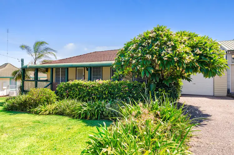 42 Gilba Road, Koonawarra NSW 2530