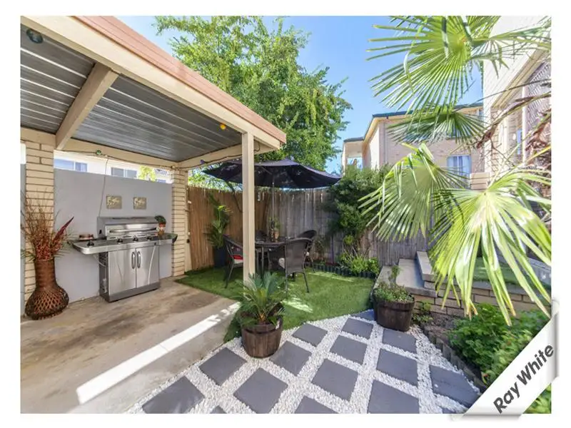 Main view of Homely townhouse listing, 4/16 Broughton Place, Queanbeyan NSW 2620