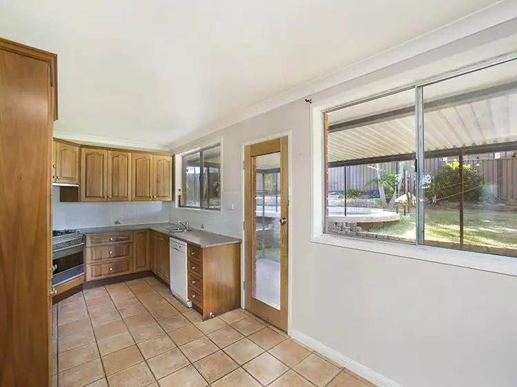 Fourth view of Homely house listing, 10 Namara Place, Engadine NSW 2233