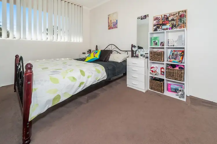 Third view of Homely apartment listing, 4/11a Randwick Street, Randwick NSW 2031