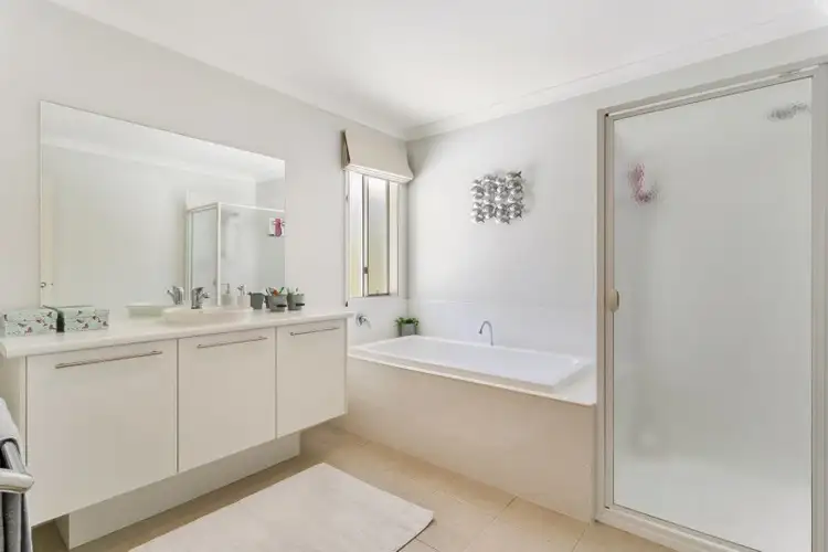 Seventh view of Homely house listing, 22 Goodenia Crescent, Seventeen Mile Rocks QLD 4073