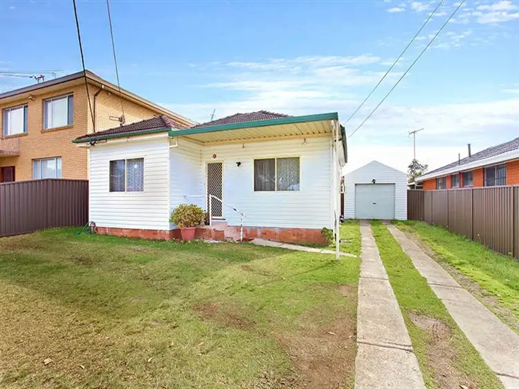 21 Peel Street, Canley Heights NSW 2166