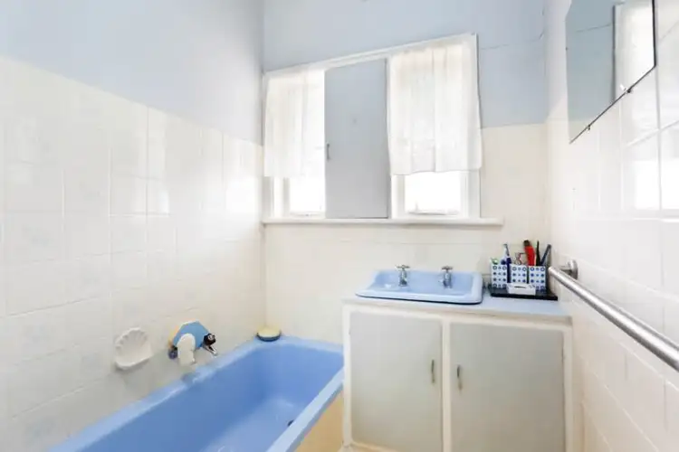 Seventh view of Homely house listing, 84 Isla Avenue, Glenroy VIC 3046