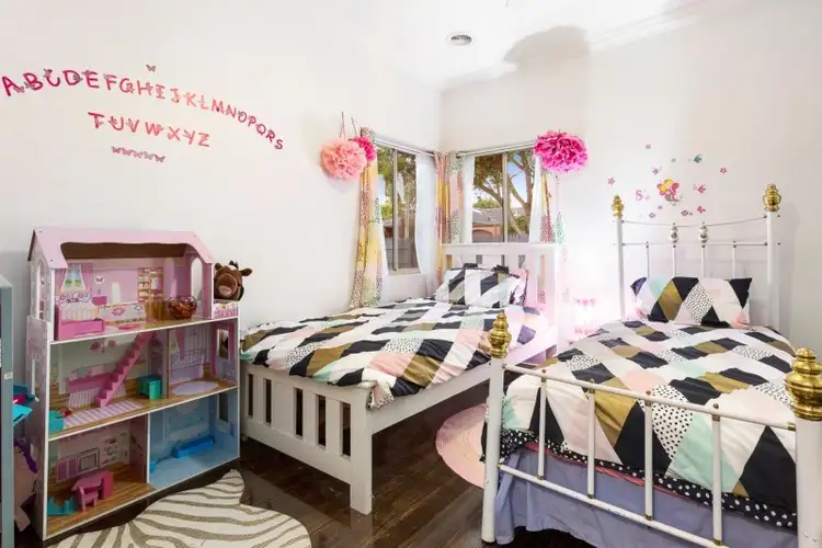 Fifth view of Homely unit listing, 1/1 Wallace Avenue, Oakleigh South VIC 3167