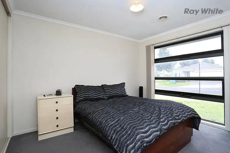 Sixth view of Homely house listing, 10 Alice Way, Tarneit VIC 3029