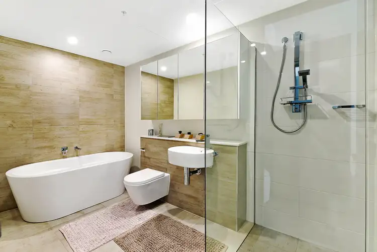 Seventh view of Homely apartment listing, 2 Como Crescent, Southport QLD 4215