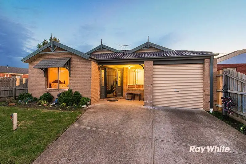 Main view of Homely house listing, 5 Calais Circuit, Cranbourne West VIC 3977