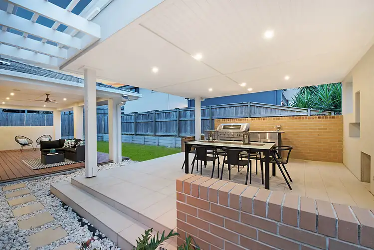 Sixth view of Homely house listing, 9 Southwalk Esplanade, Underwood QLD 4119