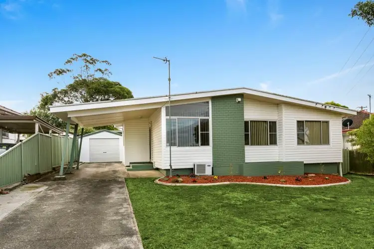 4 McCool Street, Warilla NSW 2528